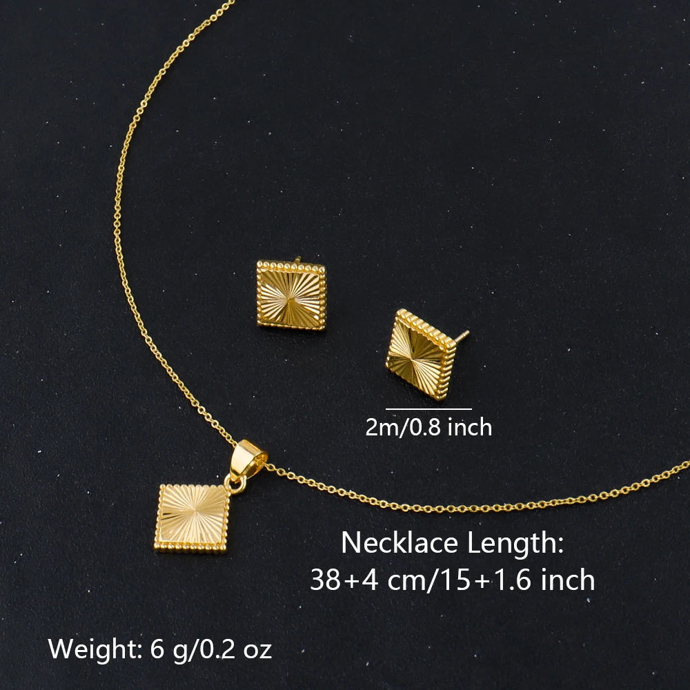 316L Stainless Steel Pendant Necklace18K Gold Plated Fashion Jewelry Individualistic Waterproof Holiday Jewelry Accessories