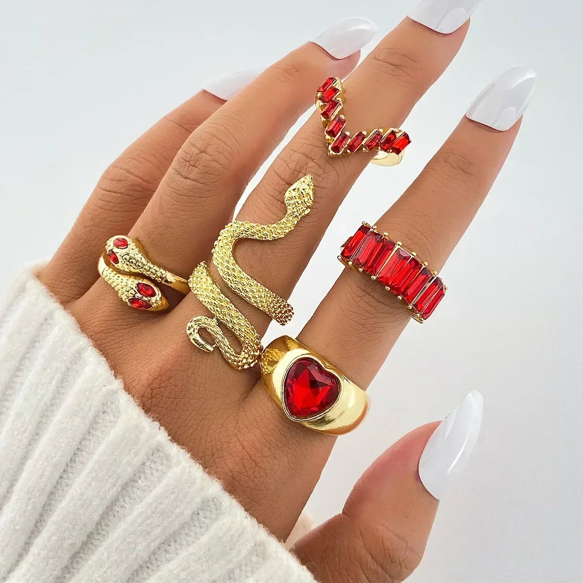 9Pcs/Set Vintage Gold Color Love Heart Butterfly Metal Rings Set for Women Simple  Assembly Rings Paty Jewelry Gift Accessries